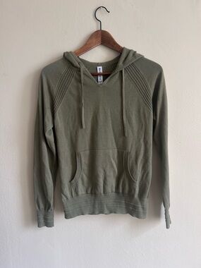 Athleta Lightweight Soft Knit Hoodie – Sage Green (XXS)